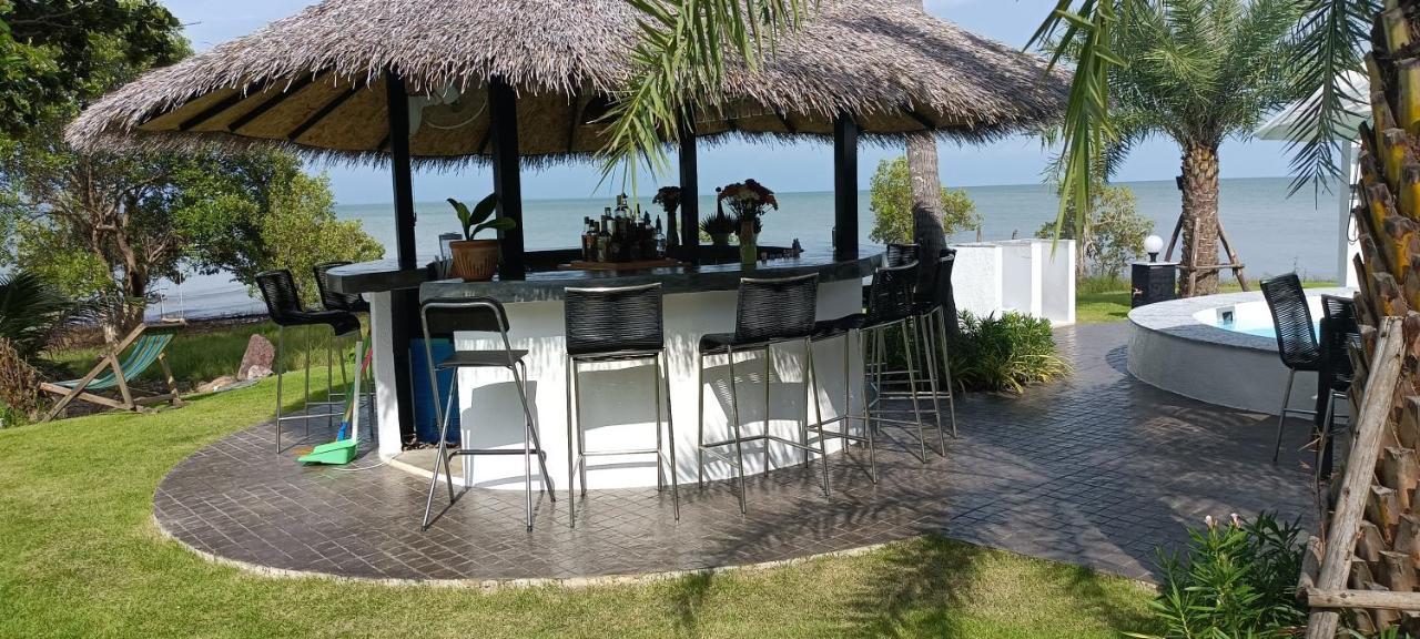 Beachfront Pool Villa And Apartment Koh Chang Esterno foto