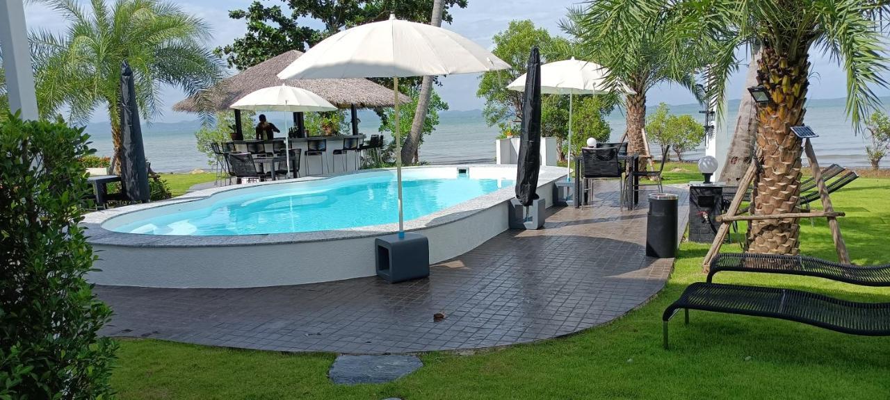 Beachfront Pool Villa And Apartment Koh Chang Esterno foto